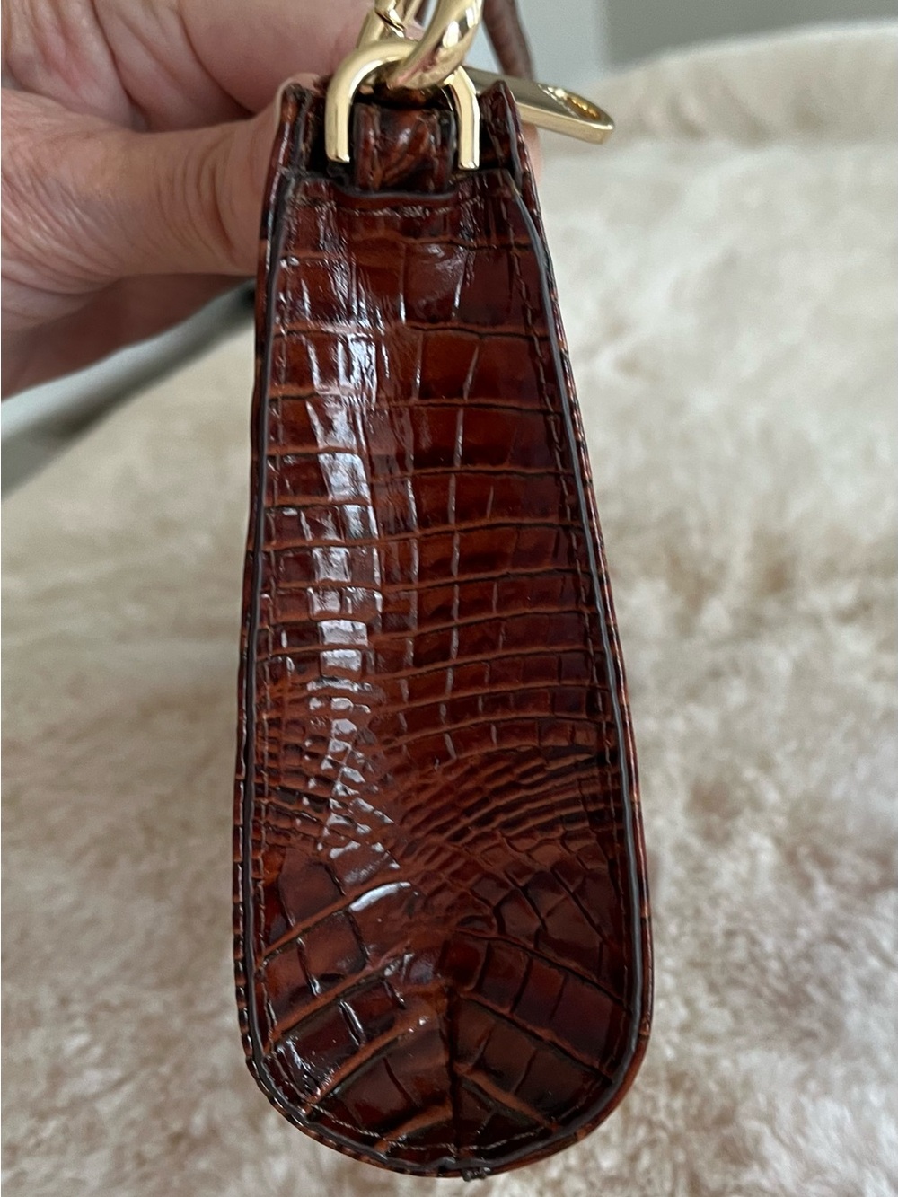 Brahmin Daisy Croc-Embossed Brown Wristlet with Gold Hardware - Picture 10 of 15
